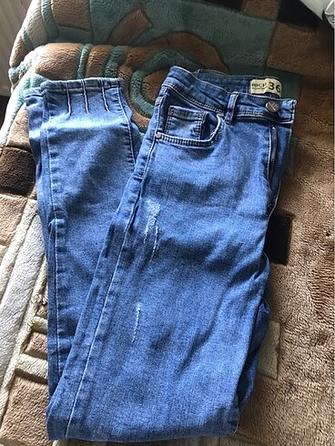 Skinyy jean