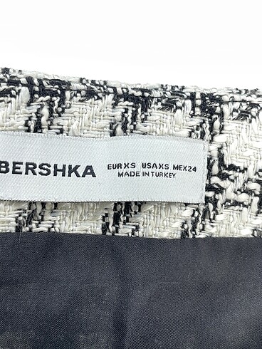 xs Beden çeşitli Renk Pull and Bear Mini Etek %70 İndirimli.