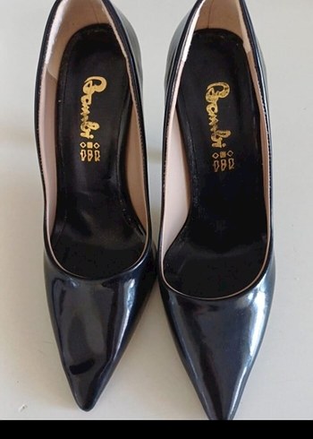 Klasik Siyah Tokalı Stiletto Topuklu Kadın Ayakkabı - Görsel 3