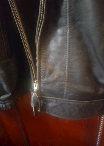 TREVOR KULLANILMAMIŞ, KAHVERENGİ YAKASİ KÜRKLÜ BİKER DERİ CEKET - Görsel 10