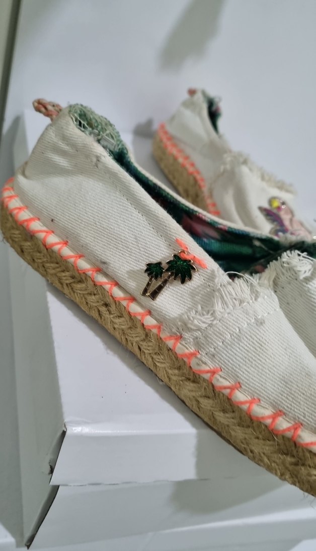 Boncuk İşlemeli Beyaz Bohem Espadril
Hollanda malıdır - Görsel 5