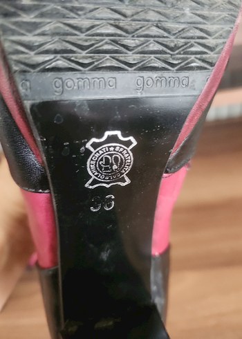 Kemer Detaylı Hakiki Deri Kadın Bot - Görsel 6