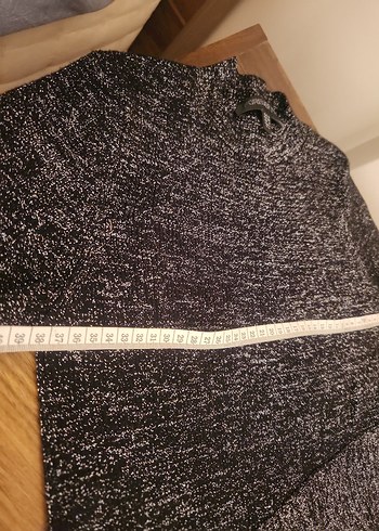 Siyah Dik Yaka Uzun Kollu Kadın Kazak - Görsel 5