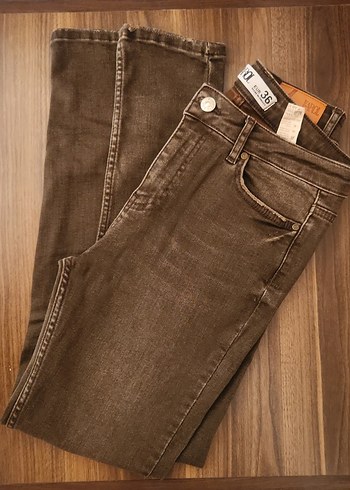 Kahverengi Regular Fit Kadın Denim Pantolon - Görsel 6