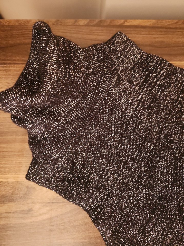 Siyah Boğazlı Kolsuz Triko Kadın Kazak - Görsel 5