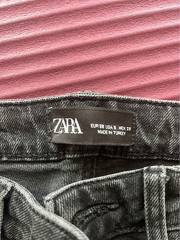 Zara Zara kot