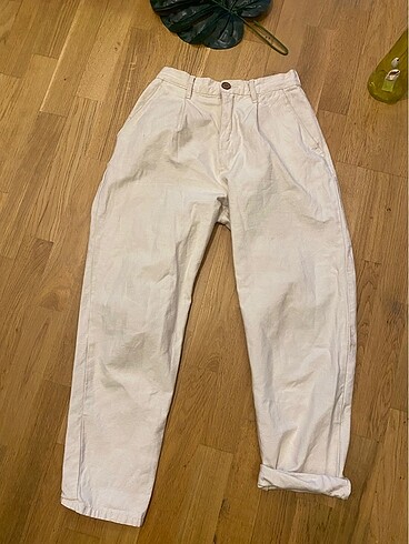 Pull & Bear chino - keten karısımı yüksel bel lastikli bej panto