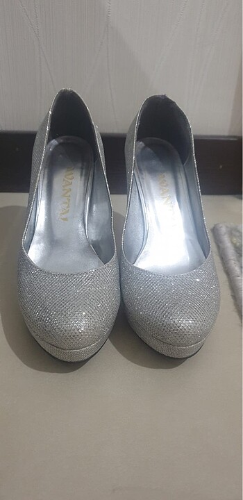 Gümüş simli abiye ayakkabı