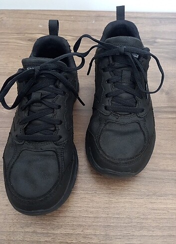 35 Beden siyah Renk SKECHERS Koşu ve yürüyüş