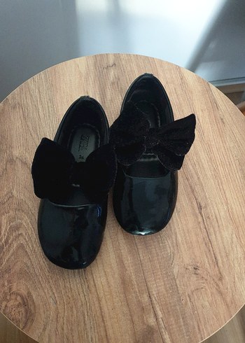 Zara Kız Çocuk Siyah Fiyonklu Ayakkabı - Görsel 8