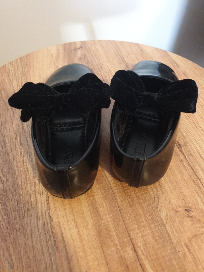 Zara Kız Çocuk Siyah Fiyonklu Ayakkabı - Görsel 5