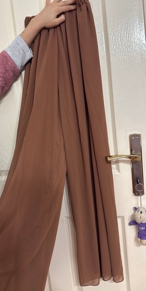 Kahverengi Drapeli takım tesettüre uygun - Görsel 2