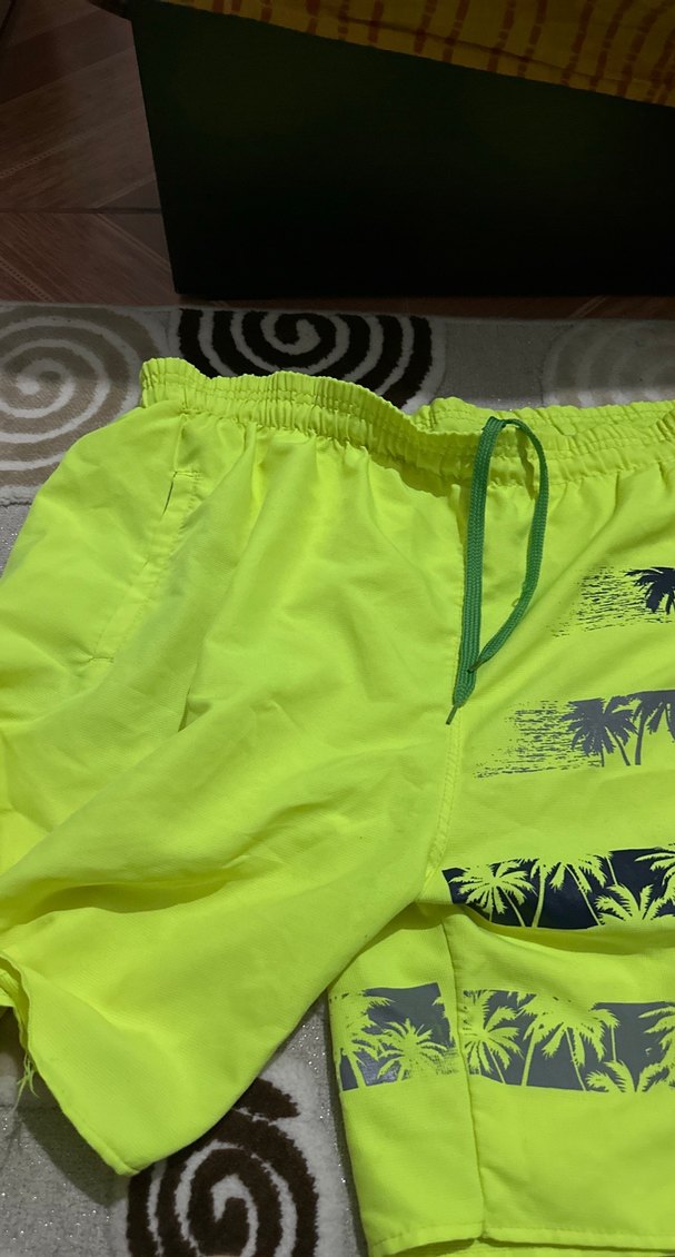 Yeşil Baskılı Erkek Mini Mayo - Görsel 2