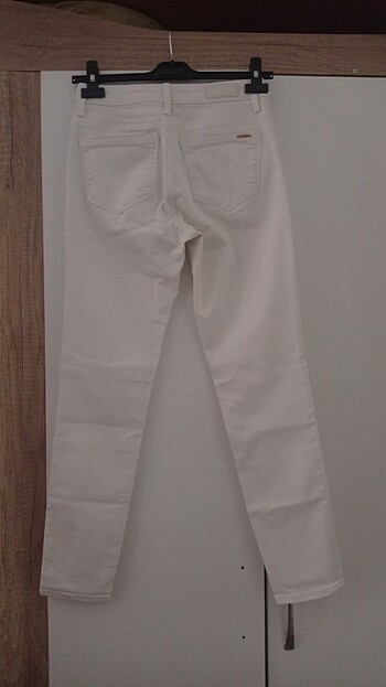 26 Beden beyaz Renk MAVİ beyaz renk kot pantolon 