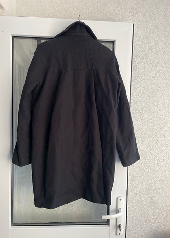 Düğmeli Siyah Kadın Kaban - Görsel 2