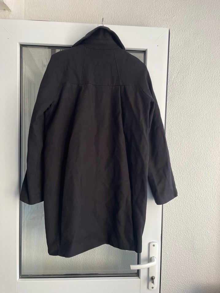 Düğmeli Siyah Kadın Kaban - Görsel 2