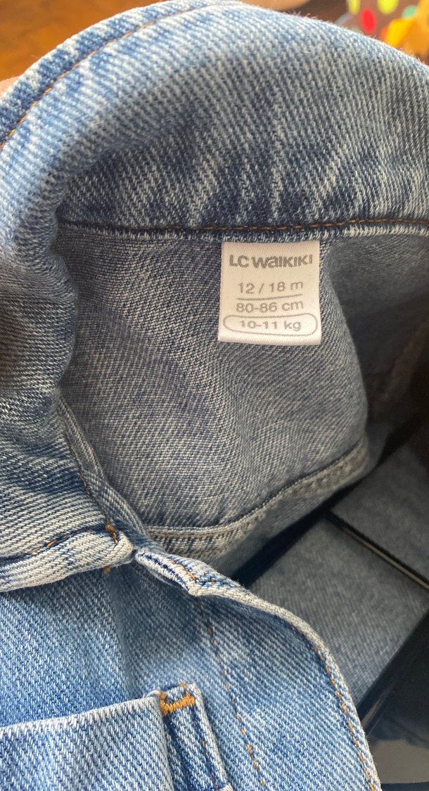 Çocuk Düğmeli Kot Ceket - Görsel 2