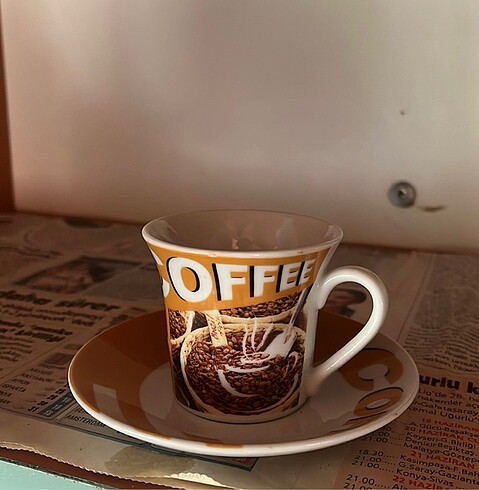 Royal Windsor Yazılı kahve fincanı