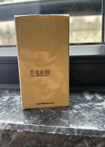 Aqua Di Polo La Rocca 1987 Kadın Parfümü 50 ml - Görsel 2