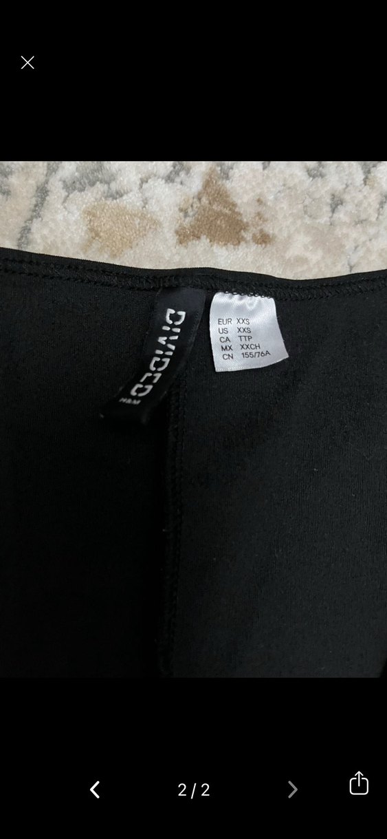 Siyah V Yakalı Kolsuz Tulum - Görsel 2