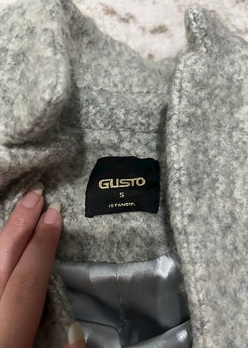 Gri Düğmeli Kadın Kaşe - Görsel 3