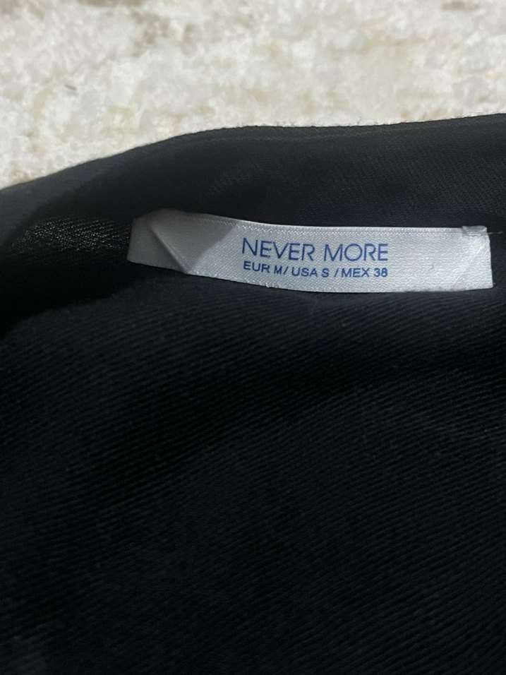 Düğmeli Siyah Uzun elbise - Görsel 2