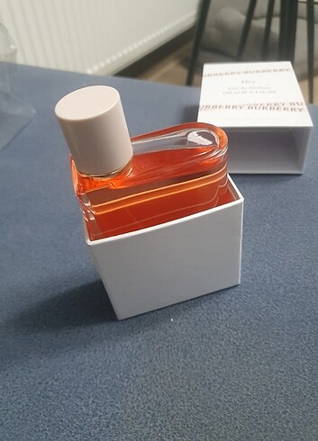 Burberry Her Kadın parfüm 100ml