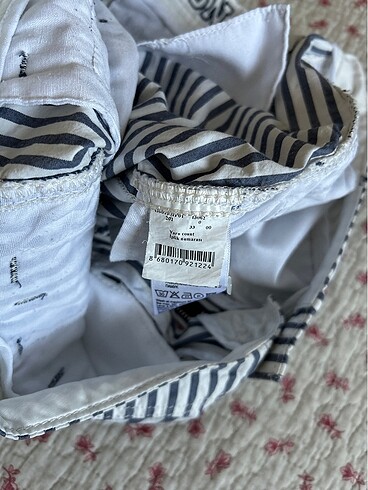 33 Beden çeşitli Renk Üss polo assn . 33 beden erkek şort