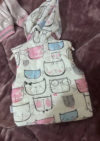 Kız Çocuk Çok Renkli Kürklü Yelek - Görsel 4