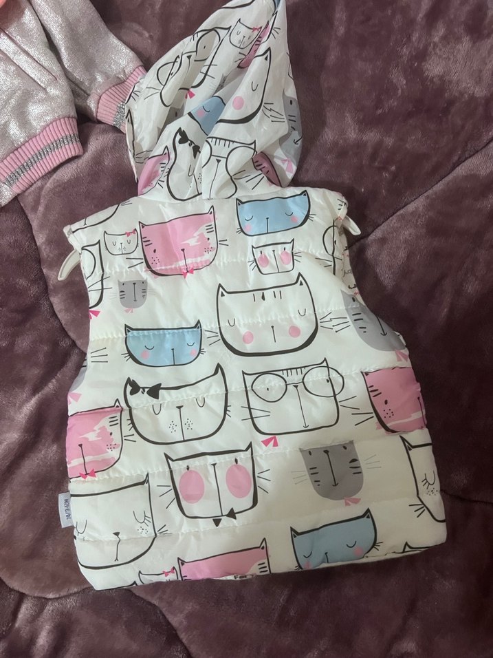 Kız Çocuk Çok Renkli Kürklü Yelek - Görsel 4