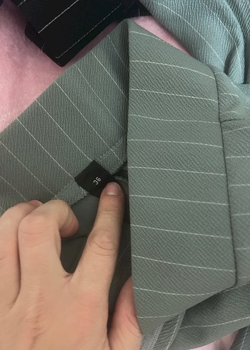 Gri Düğmeli Rahat Kesim Kadın Kumaş Pantolon - Görsel 3