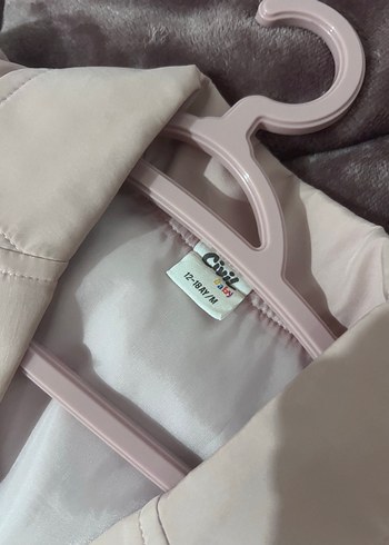 Bej Kemerli Düğmeli Kız Ceketi - Görsel 2