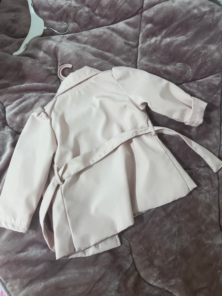 Bej Kemerli Düğmeli Kız Ceketi - Görsel 3