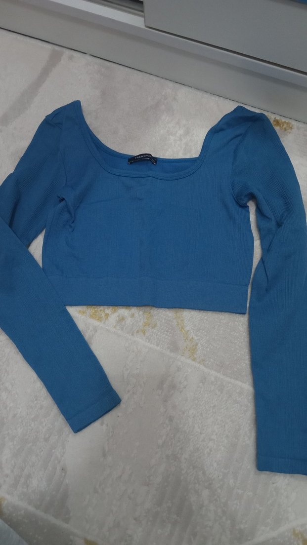 Mavi Uzun Kollu Crop Top - Görsel 2