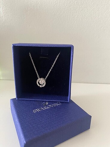 Swarovski kolye