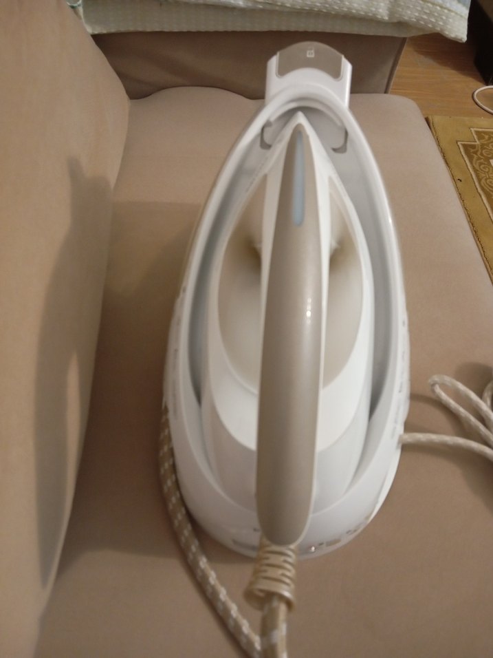 Philips Beyaz Kazan li ütü - Görsel 5