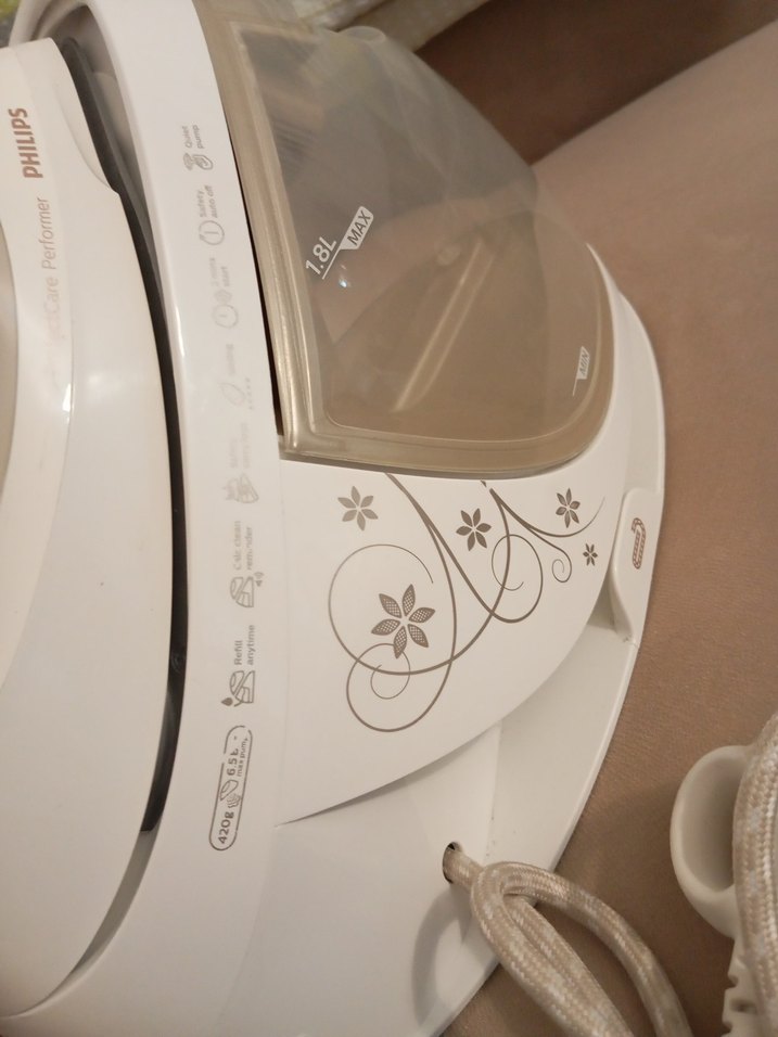 Philips Beyaz Kazan li ütü - Görsel 2