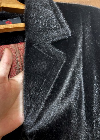 siyah Uzun Kollu Peluş Kadın Kaban - Görsel 4