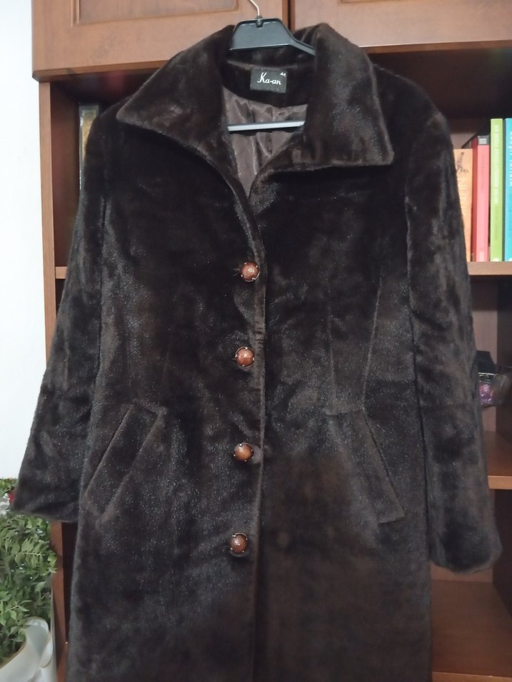 Düğmeli Kahverengi Kadın Kaban - Görsel 2