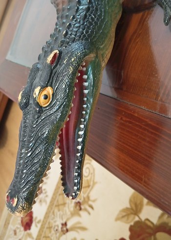 Kahverengi Timsah Figürü - Görsel 3