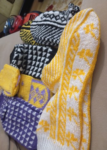 Mor Örgü Kız Çorabı - Görsel 3