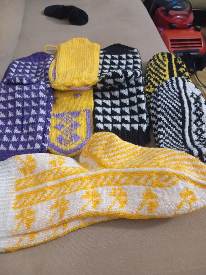 Mor Örgü Kız Çorabı - Görsel 4