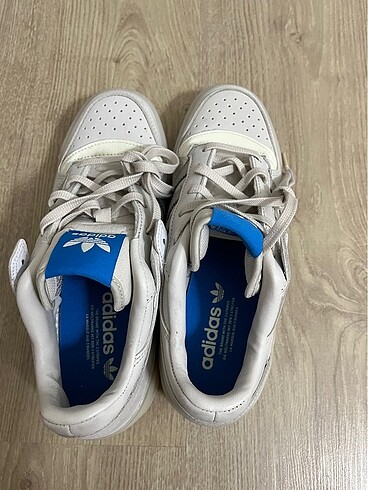 40 Beden Adidas Forum Low Spor ayakkabısı