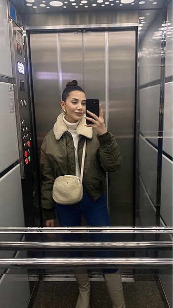 Zara Haki Yakası Çıkarılabilir Kürklü Bomber Ceket