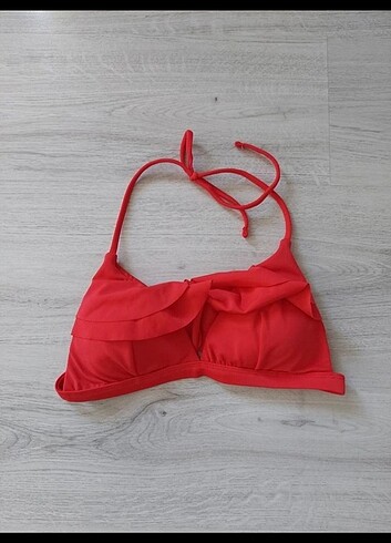 Bikini üstü 