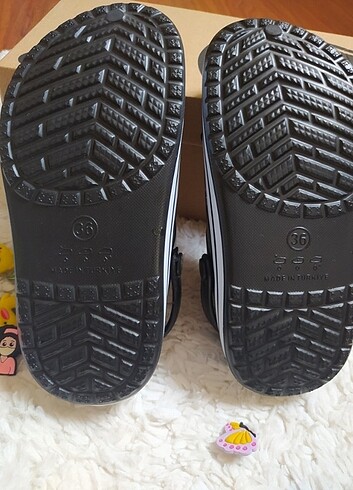 40 Beden Crocs 