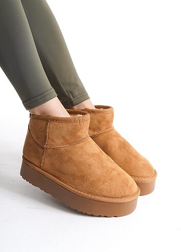 Ugg platform 