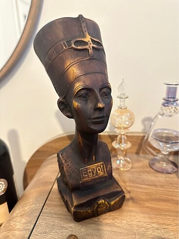 El Oyması nefertiti