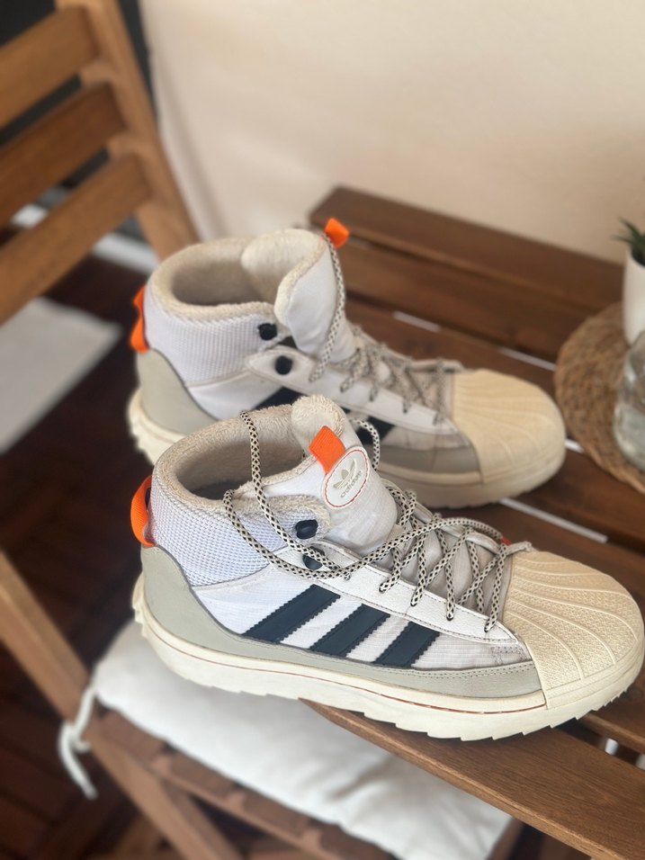 Gri Beyaz Platform Tabanlı Kadın Spor Ayakkabı - Görsel 5