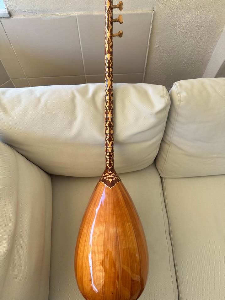 Bej Renkli Kısa Saplı Bağlama - Görsel 3